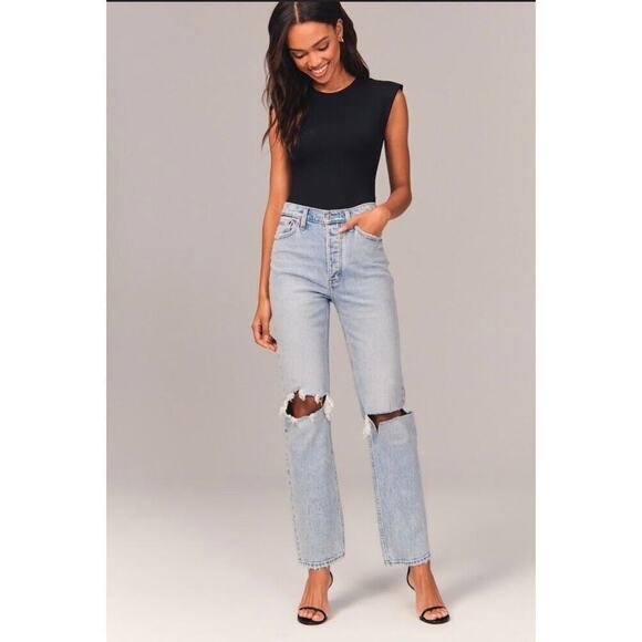 Abercrombie & Fitch The Dad High Rise Jeans Blue Blown Out Knee Light Size 4R - Picture 1 of 9